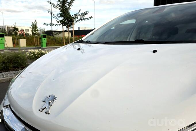 Peugeot 208 1 generation [restyling]