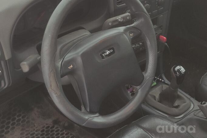 Volvo V40 1 generation [restyling] wagon