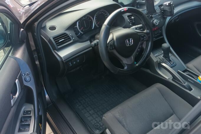 Honda Accord 8 generation [restyling] Sedan 4-doors