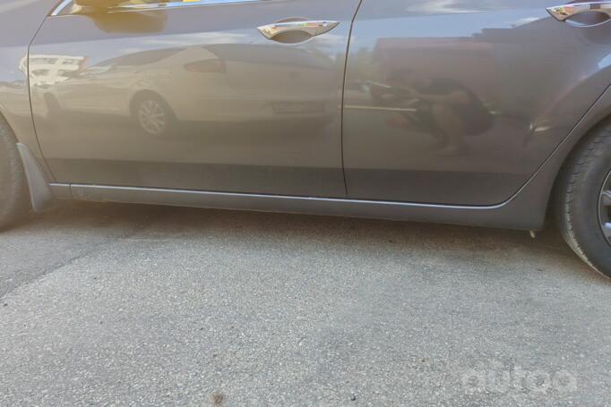 Honda Accord 8 generation [restyling] Sedan 4-doors