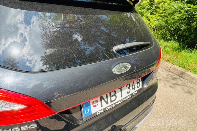 Ford Mondeo 4 generation wagon