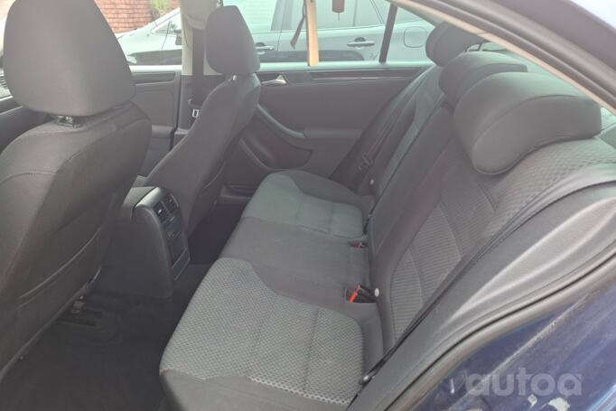 Volkswagen Jetta 6 generation Sedan