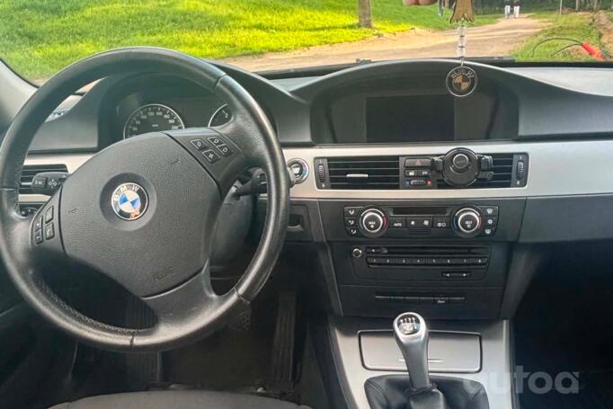 BMW 3 Series E90/E91/E92/E93 Sedan