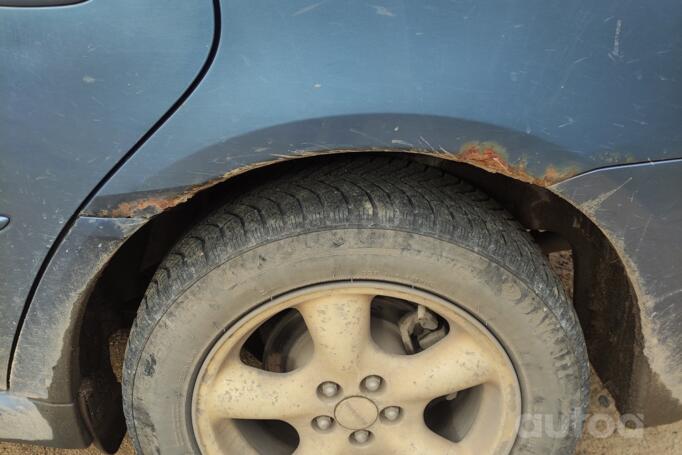 Subaru Legacy 4 generation wagon