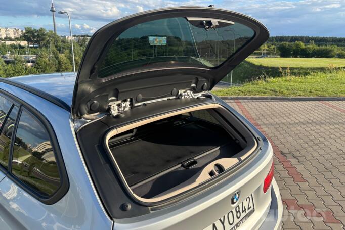 BMW 320 2013