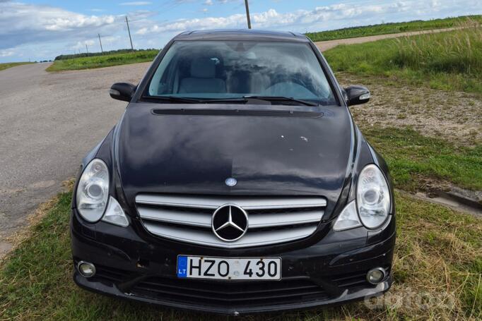 Mercedes-Benz R-Class W251 Minivan