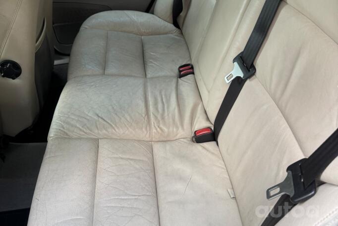 Volvo V50 1 generation [restyling]