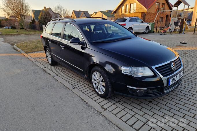 Volkswagen Passat B6 wagon 5-doors