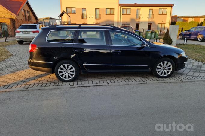 Volkswagen Passat B6 wagon 5-doors