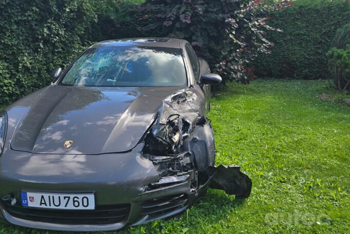 Porsche Panamera 970 [restyling] Liftback