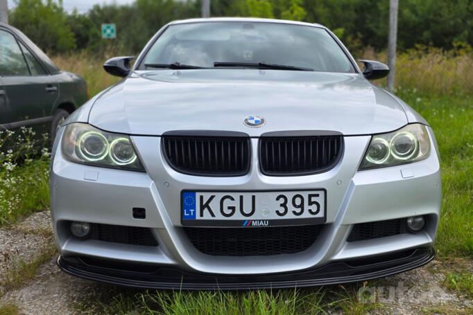 BMW 330 2010