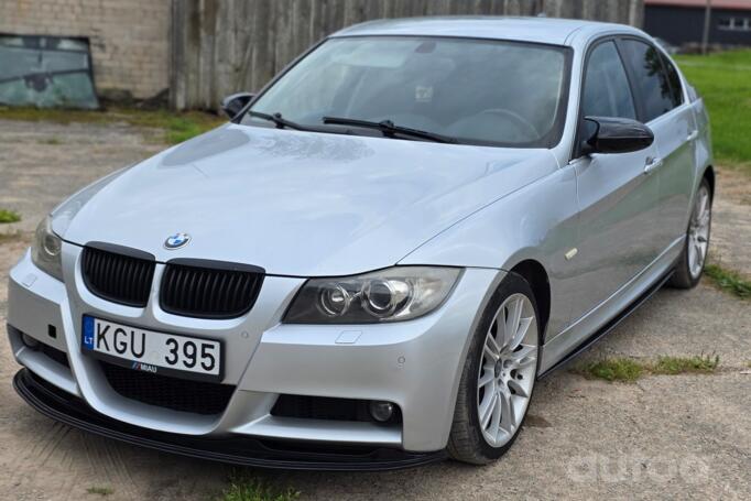 BMW 330 2010