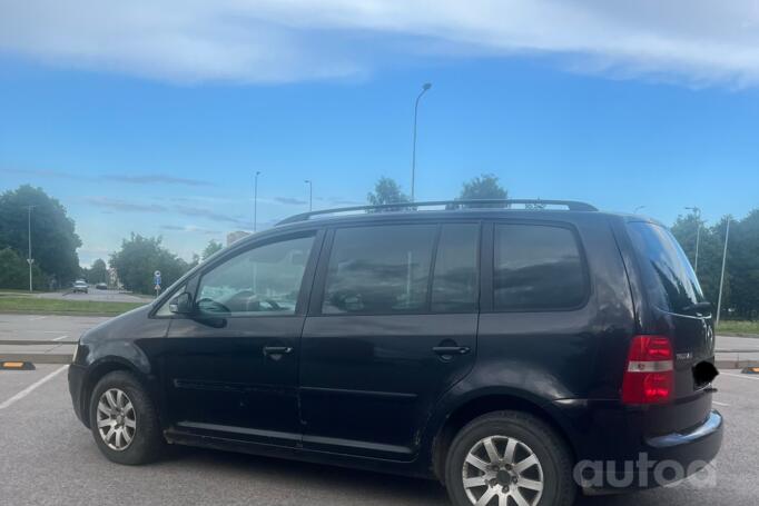 Volkswagen Touran 1 generation Minivan