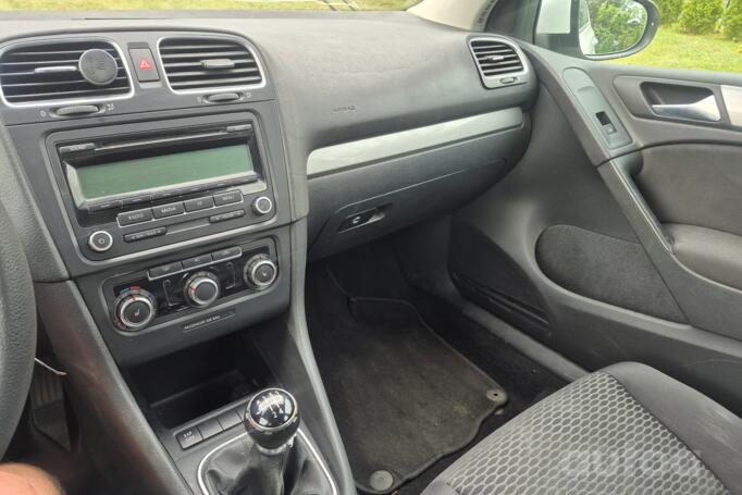 Volkswagen Golf 6 generation Hatchback 5-doors