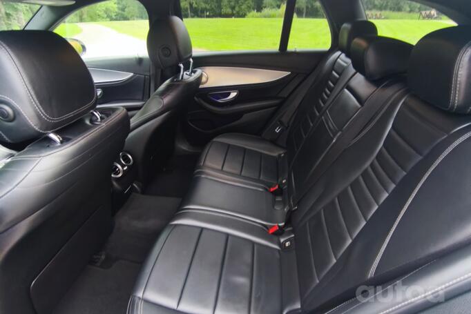 Mercedes-Benz E-Class E 220 wagon