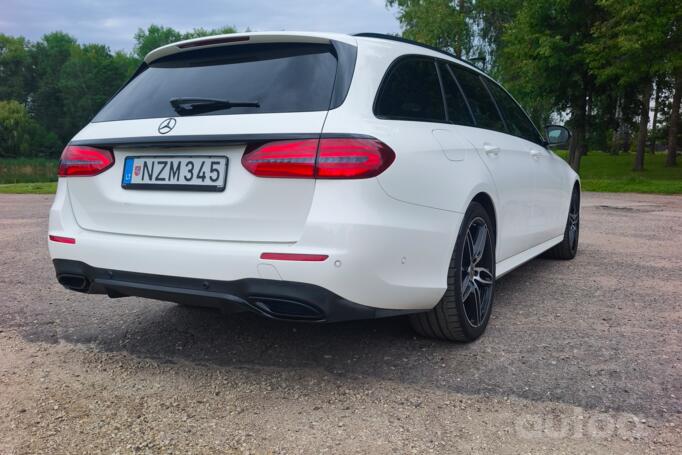 Mercedes-Benz E-Class E 220 wagon