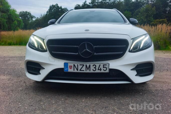 Mercedes-Benz E-Class E 220 wagon
