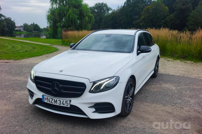 Mercedes-Benz E-Class E 220 wagon