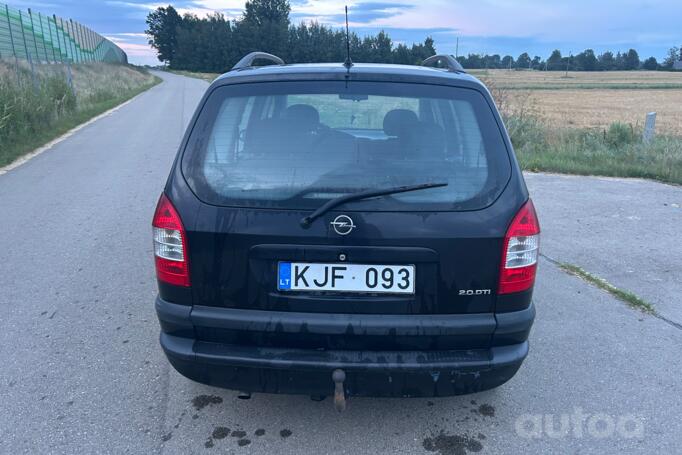 Opel Zafira A [restyling] Minivan 5-doors