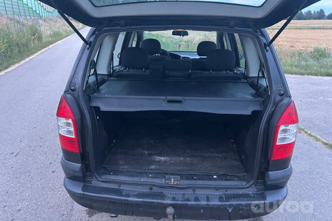 Opel Zafira A [restyling] Minivan 5-doors