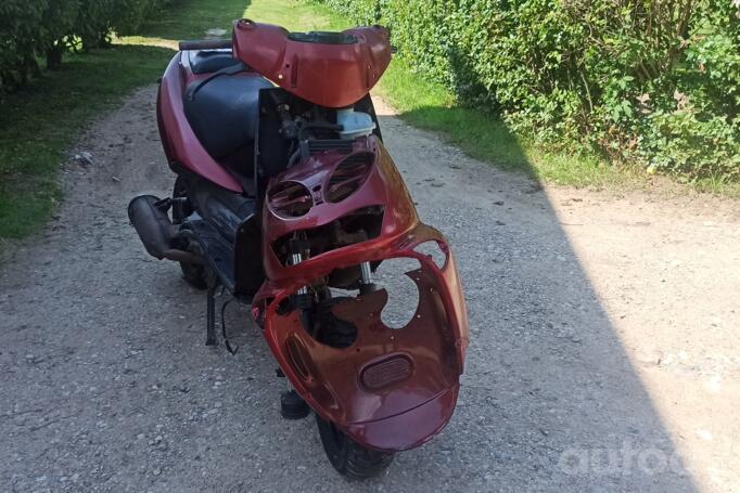 Aprilia SR