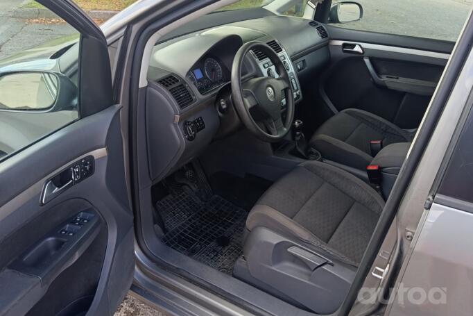 Volkswagen Touran 1 generation [restyling] Minivan 5-doors
