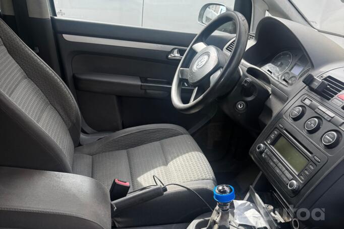 Volkswagen Touran 1 generation Minivan