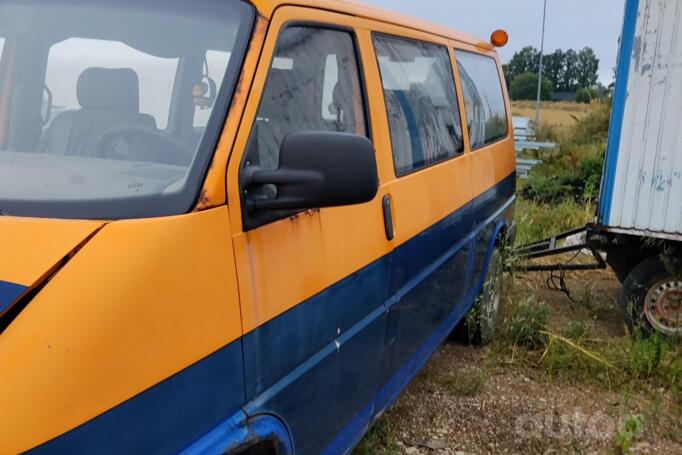 Volkswagen Caravelle T4 Minivan
