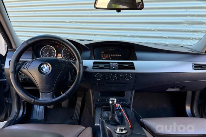 BMW 5 Series E60/E61 Touring wagon
