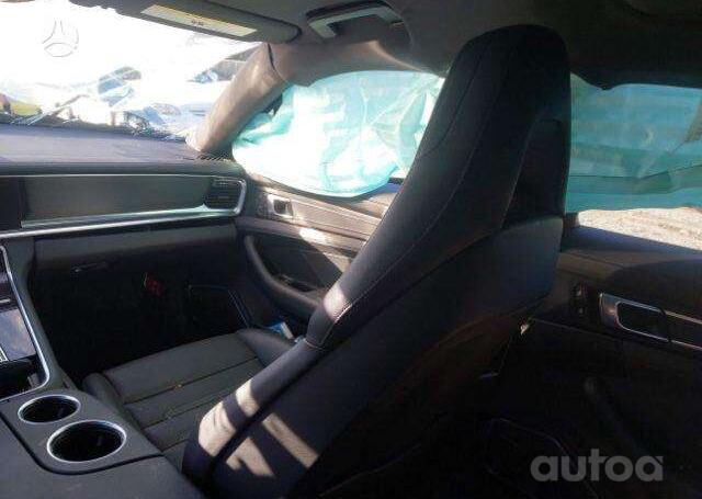 Porsche Panamera 971 Liftback