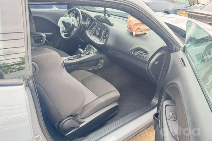 Dodge Challenger 3 generation [2th restyling] Coupe