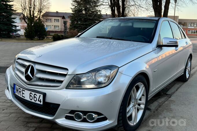 Mercedes-Benz C-Class W204/S204/C204 [restyling] Sedan 4-doors