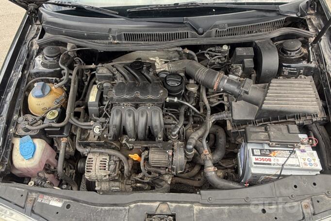 Volkswagen Golf 4 generation wagon