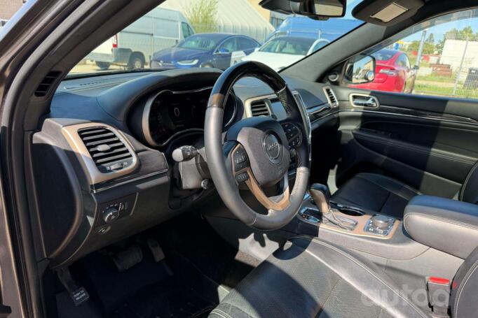 Jeep Grand Cherokee WK2 [restyling] SUV 5-doors