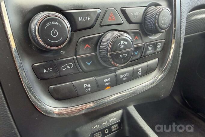 Dodge Durango 3 generation [restyling] SUV