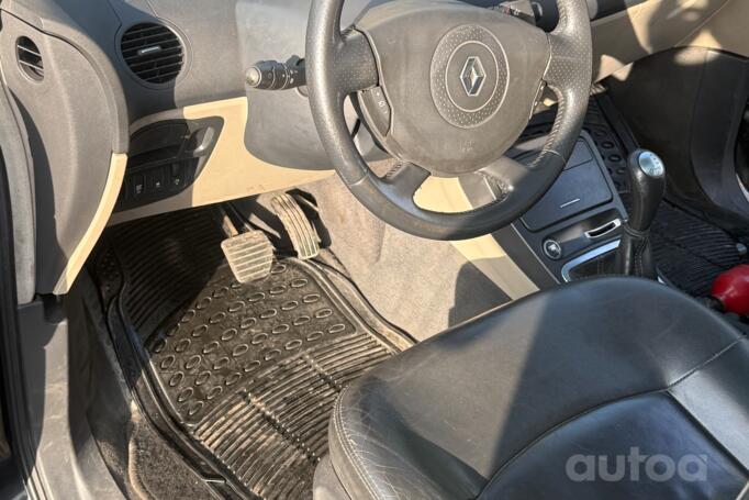Renault Grand Espace 4 generation Minivan