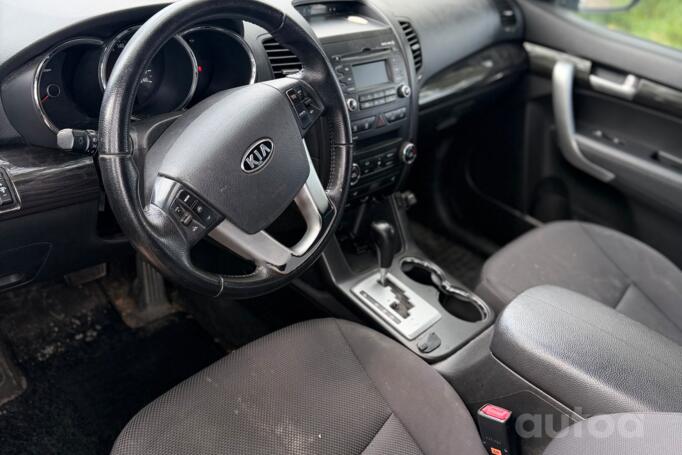 Kia Sorento 2 generation Crossover