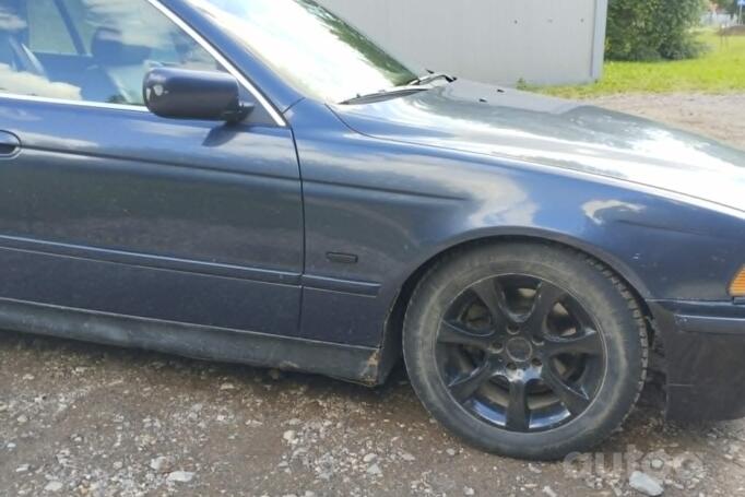 BMW 530 2002