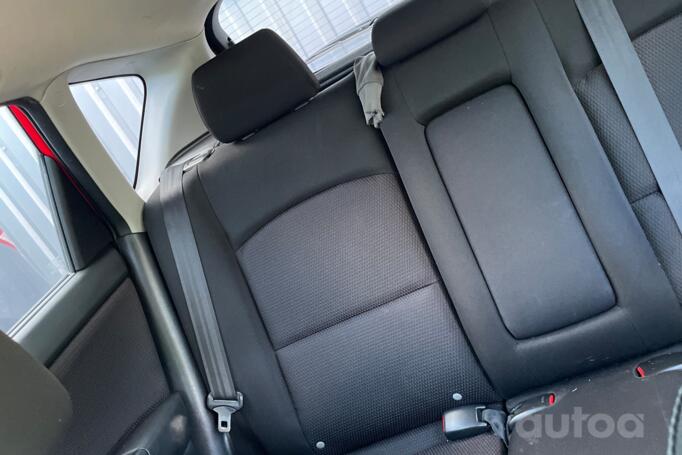 Mazda 3 BK [restyling] Hatchback 5-doors