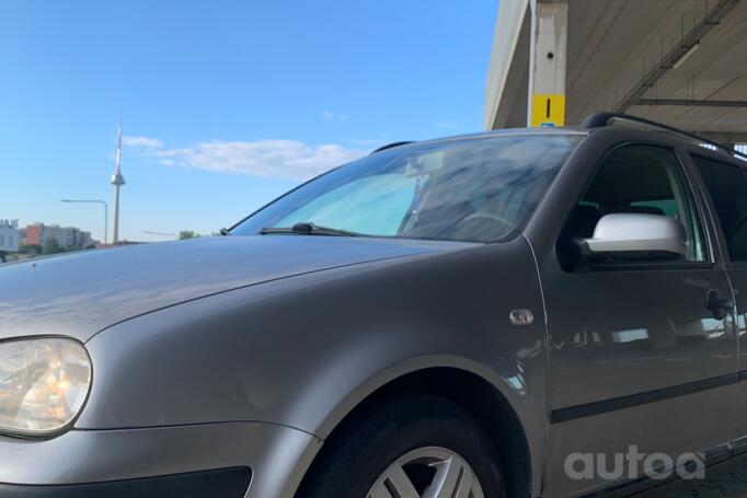 Volkswagen Golf 4 generation wagon