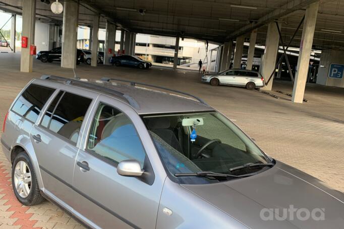 Volkswagen Golf 4 generation wagon