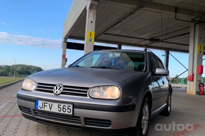 Volkswagen Golf 4 generation wagon