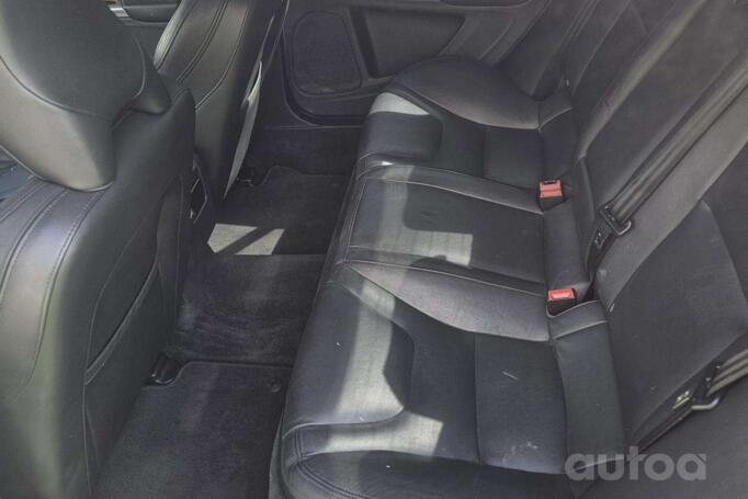Volvo S60 2 generation [restyling] Sedan 4-doors