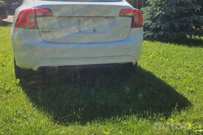 Volvo S60 2 generation [restyling] Sedan 4-doors