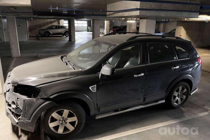 Chevrolet Captiva 1 generation Crossover