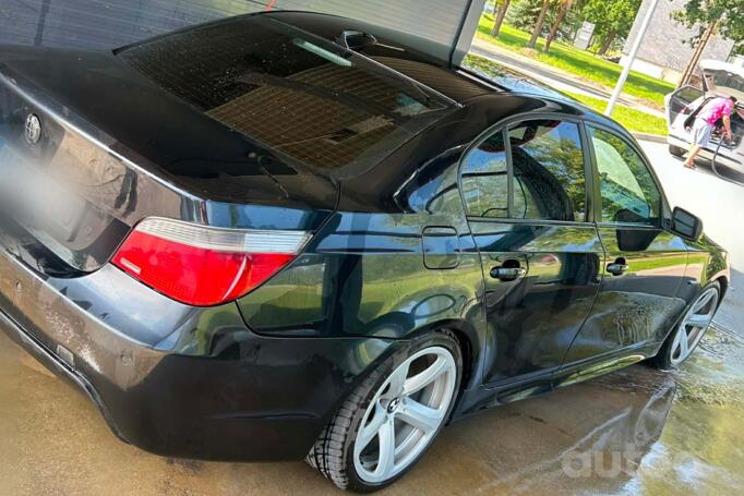 BMW 5 Series E60/E61 Sedan