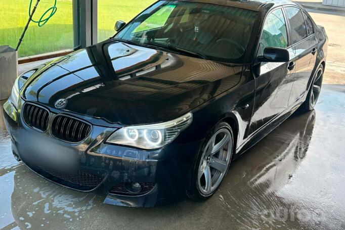 BMW 5 Series E60/E61 Sedan