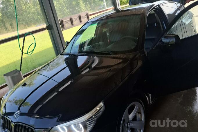 BMW 5 Series E60/E61 Sedan