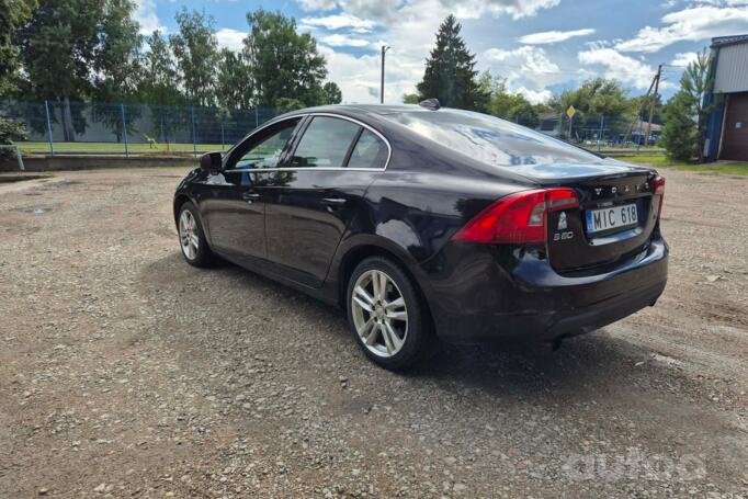 Volvo S60 2 generation Sedan