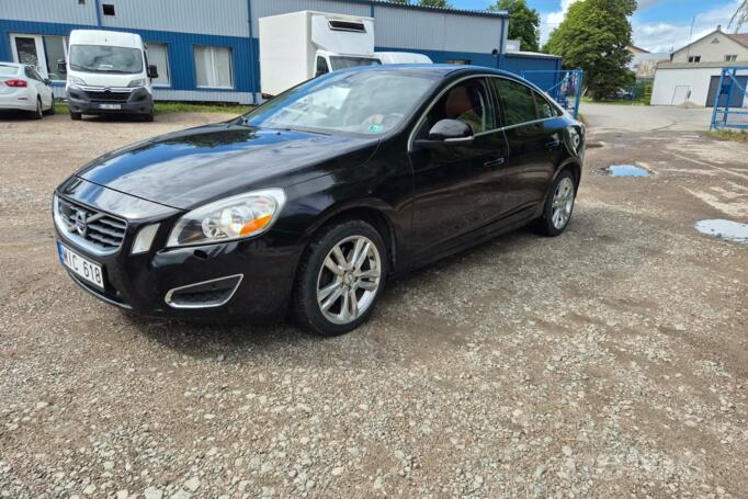 Volvo S60 2 generation Sedan
